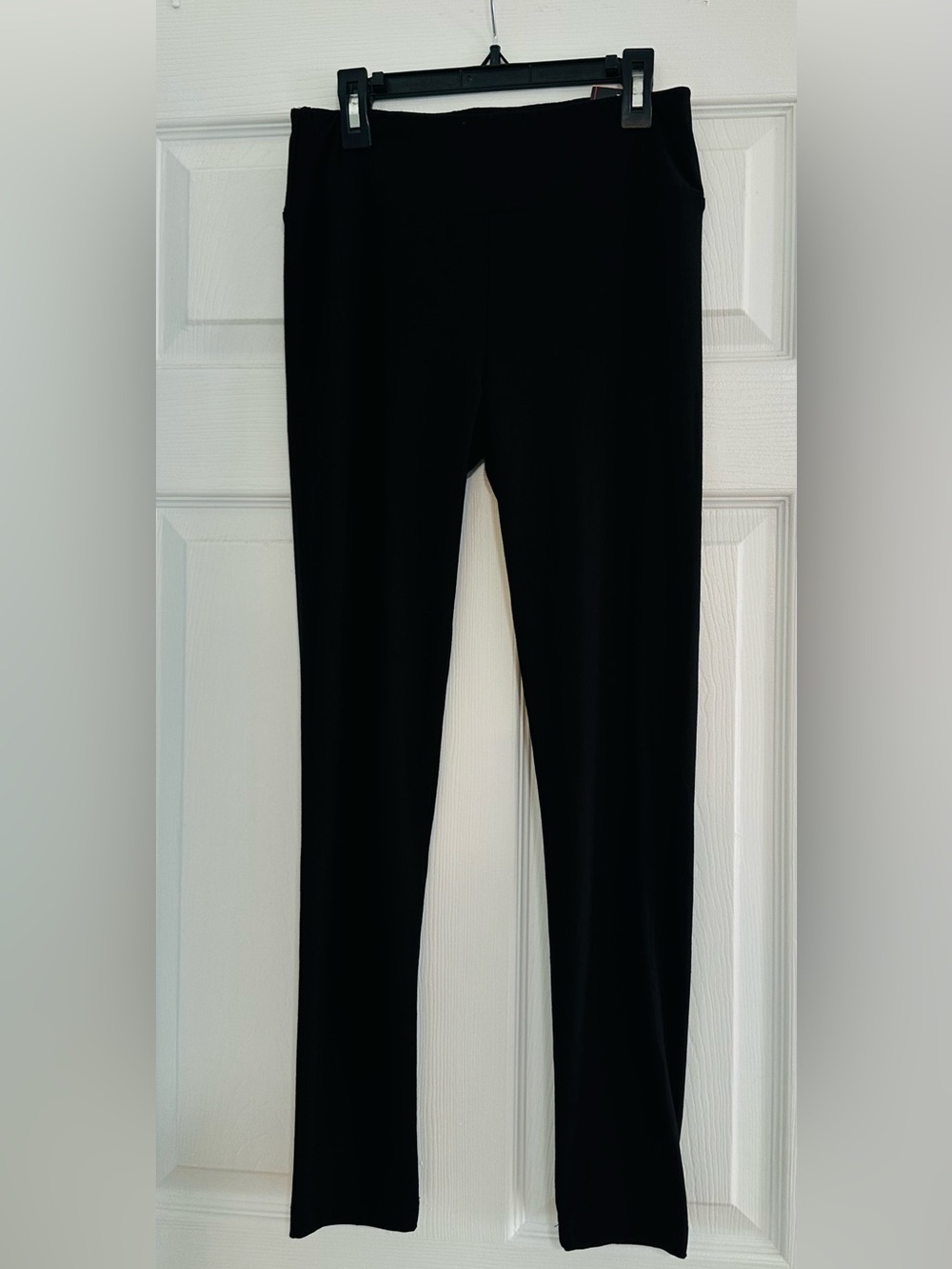 Classic Black Stretch Leggings NWT 💜🖤💜